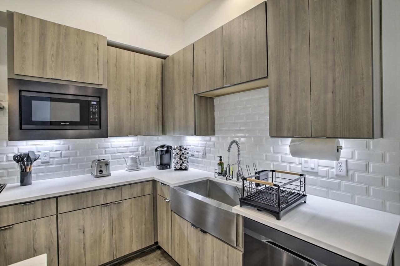 Newly-Built Luxury Galleria Area Townhome! 休斯敦 外观 照片